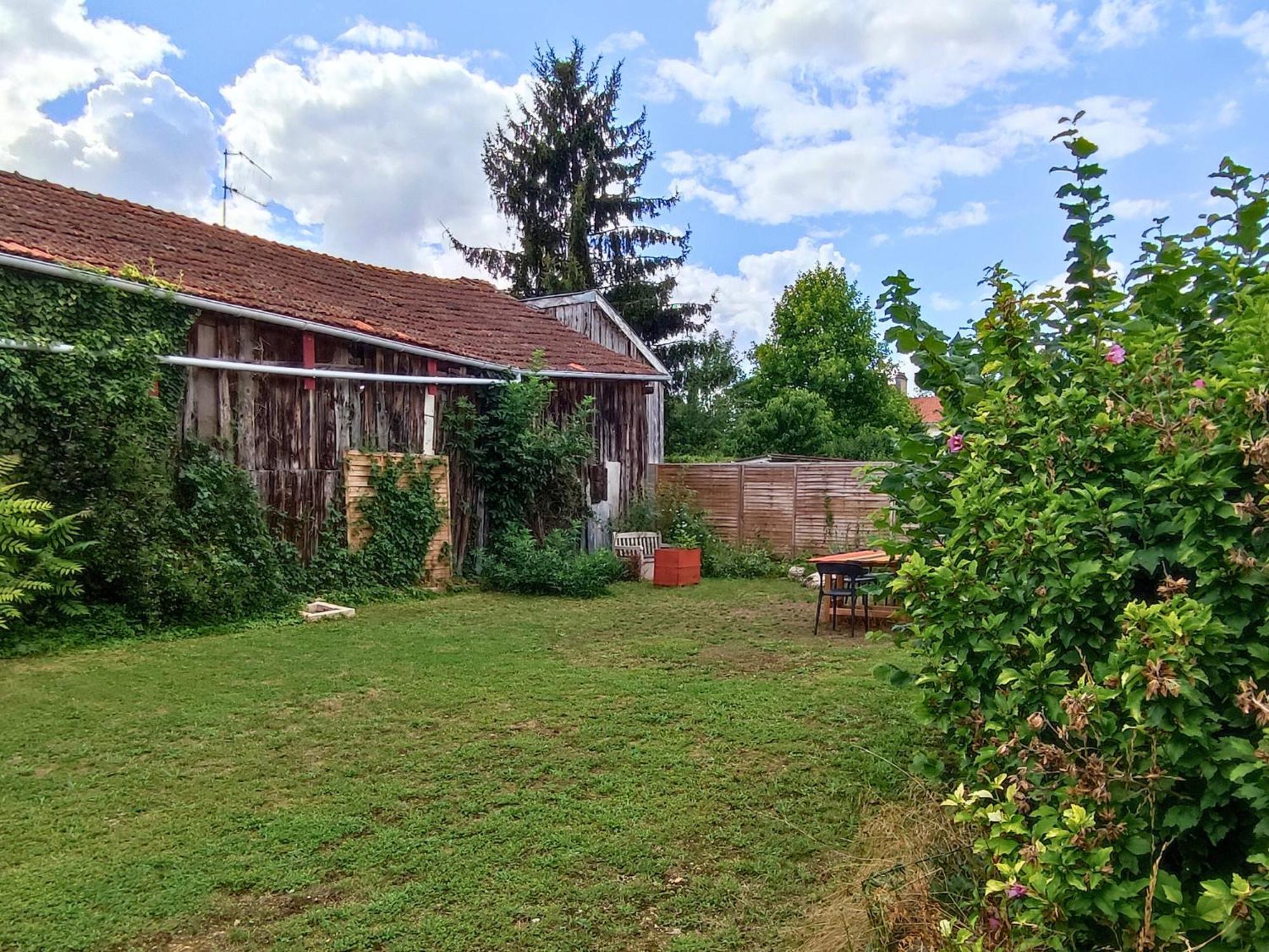 4 Studios - Musique En Champagne ชาลงส์-อ็อง-ชองปาญ ภายนอก รูปภาพ